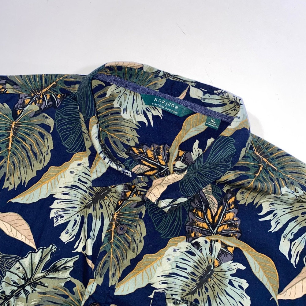 Horizon by Bass Creek Outfitters Mens XL Tropical Short Sleeve Button Up Shirt